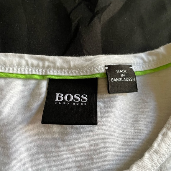 Hugo boss white t - Picture 3 of 3